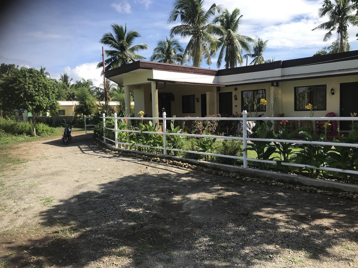 Irish Lodge Panglao Island Exterior photo