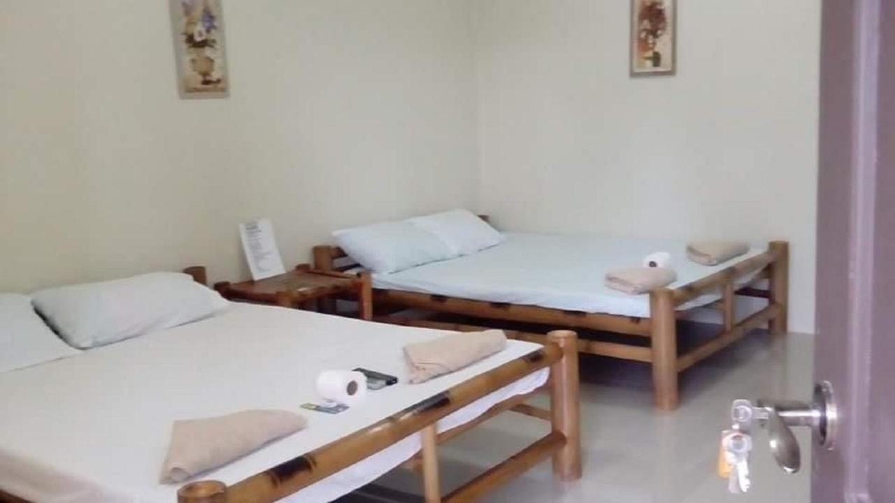 Irish Lodge Panglao Island Exterior photo
