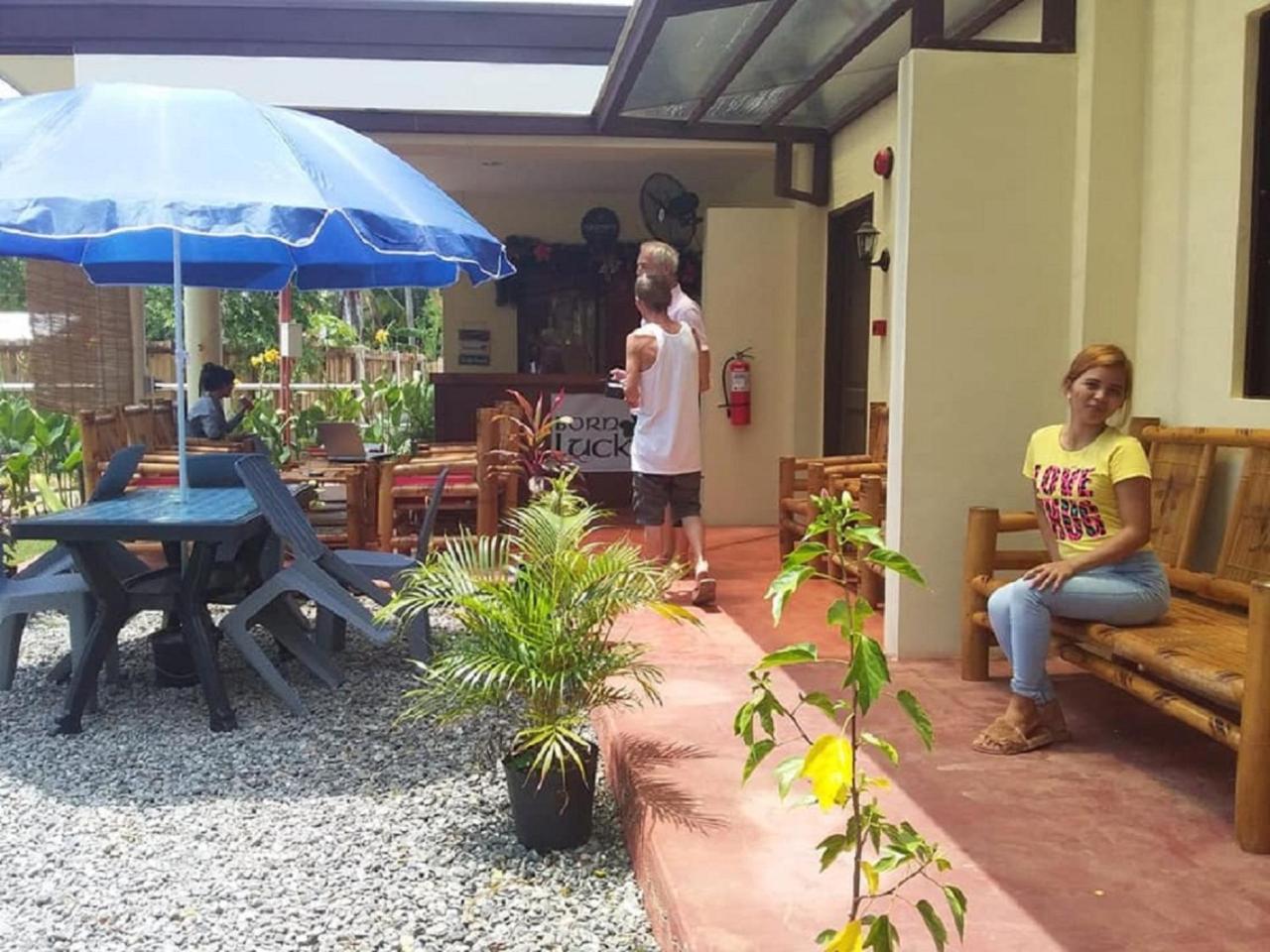Irish Lodge Panglao Island Exterior photo